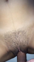 Penetrando el coño peludo de mi novia